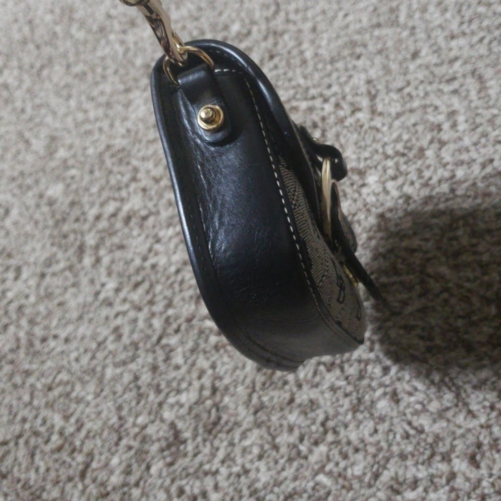 D And B Signature Monogram Canvas Flap Black Wrist - image 7